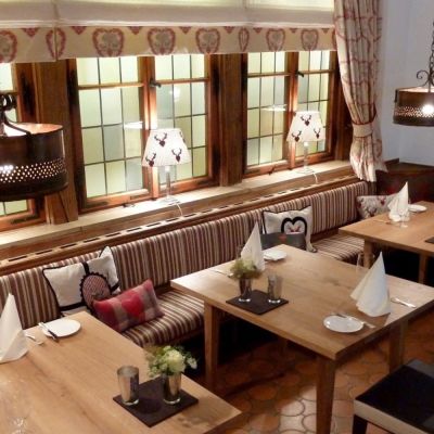 Gemütliche Atmosphäre im Burgbistro.